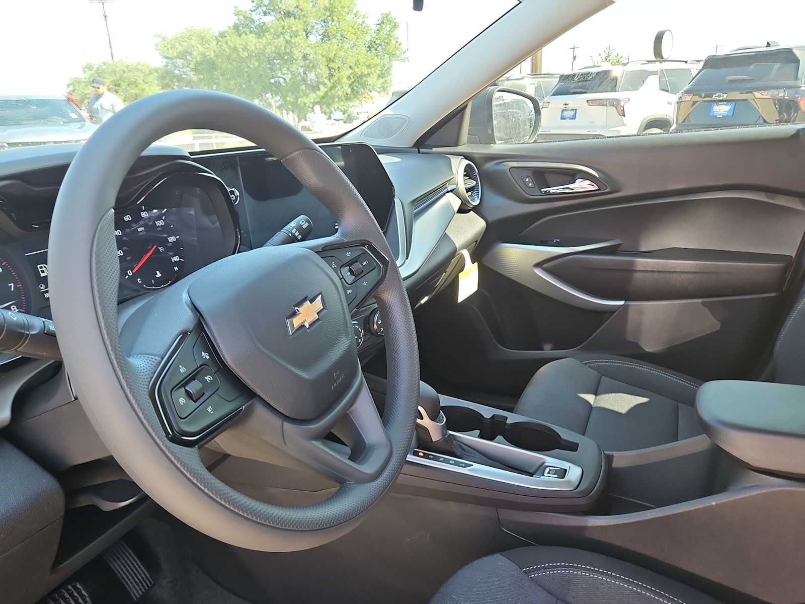 Thumbnail: 2026 Chevrolet Trax - 10