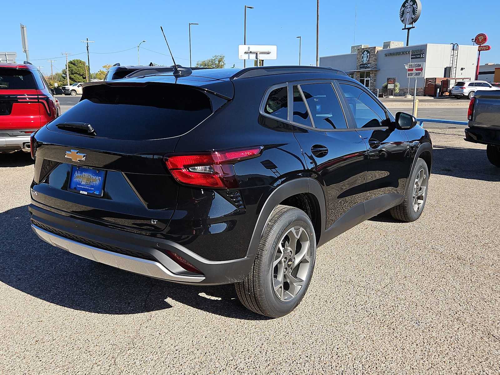 Thumbnail: 2026 Chevrolet Trax - 8