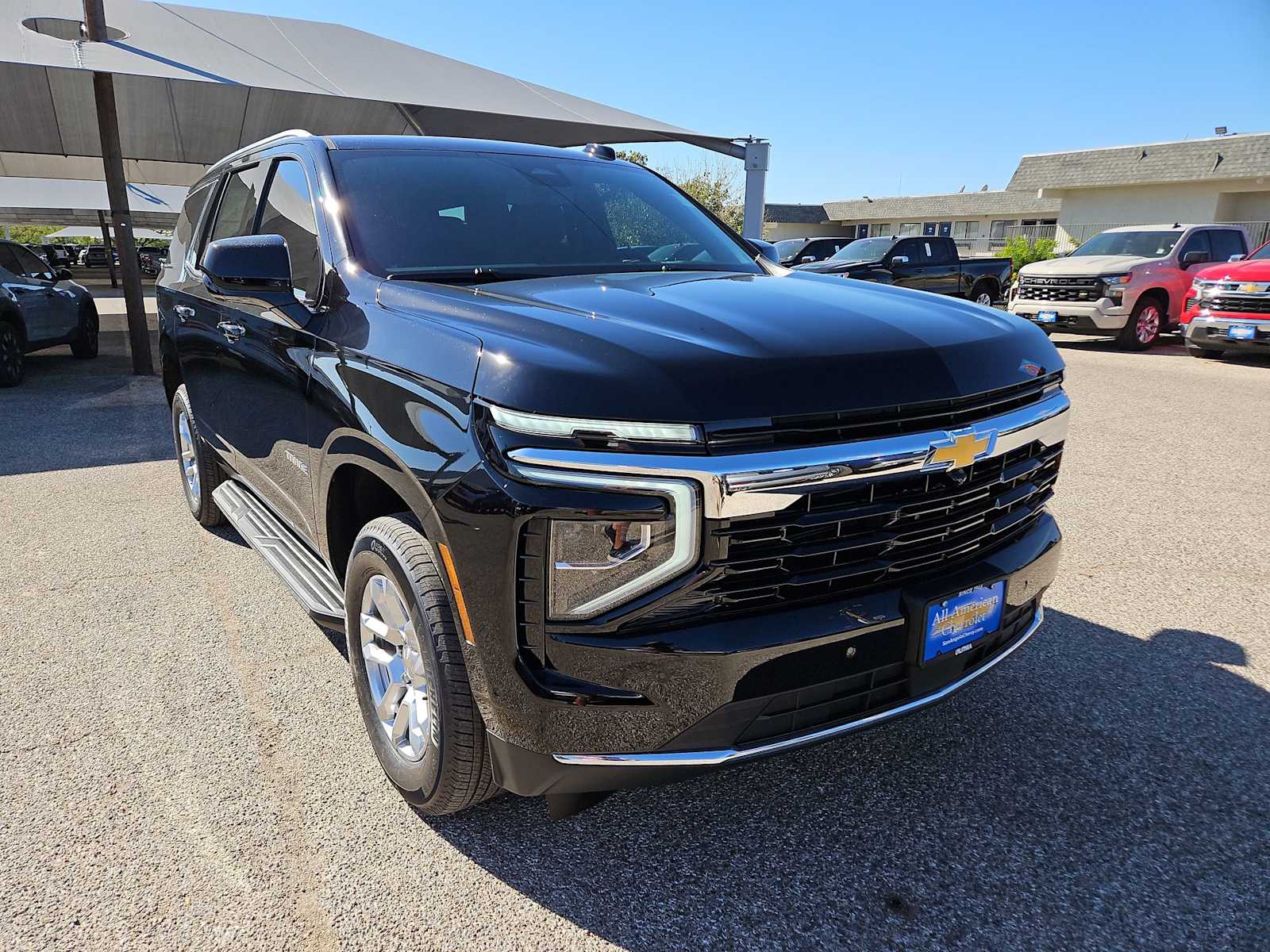 Thumbnail: 2026 Chevrolet Tahoe - 2