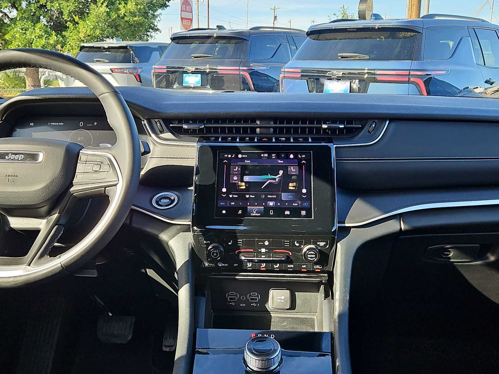 Thumbnail: 2025 Jeep Grand Cherokee L - 14