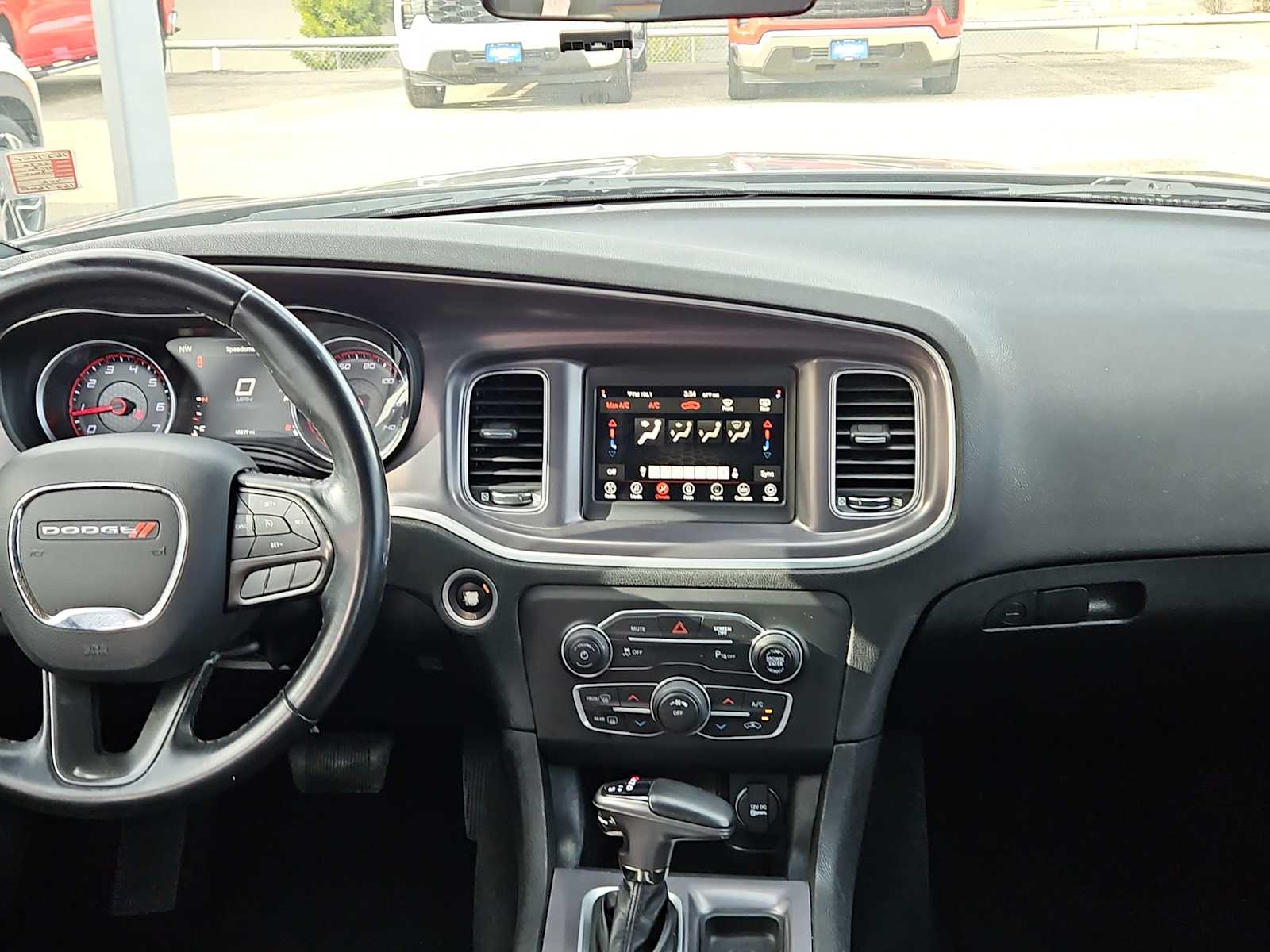 Thumbnail: 2020 Dodge Charger - 14