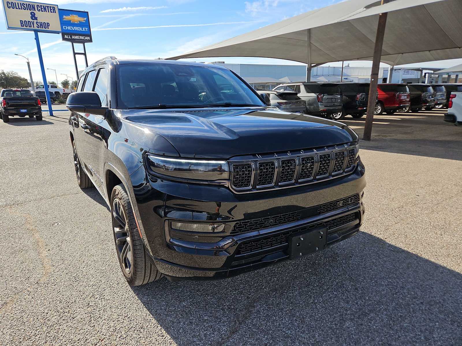 Thumbnail: 2024 Jeep Grand Wagoneer - 2