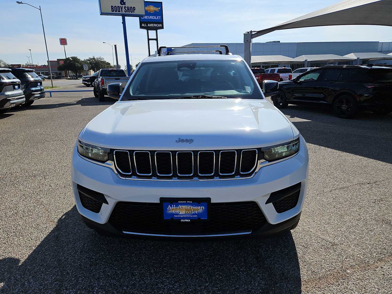 Thumbnail: 2023 Jeep Grand Cherokee - 3