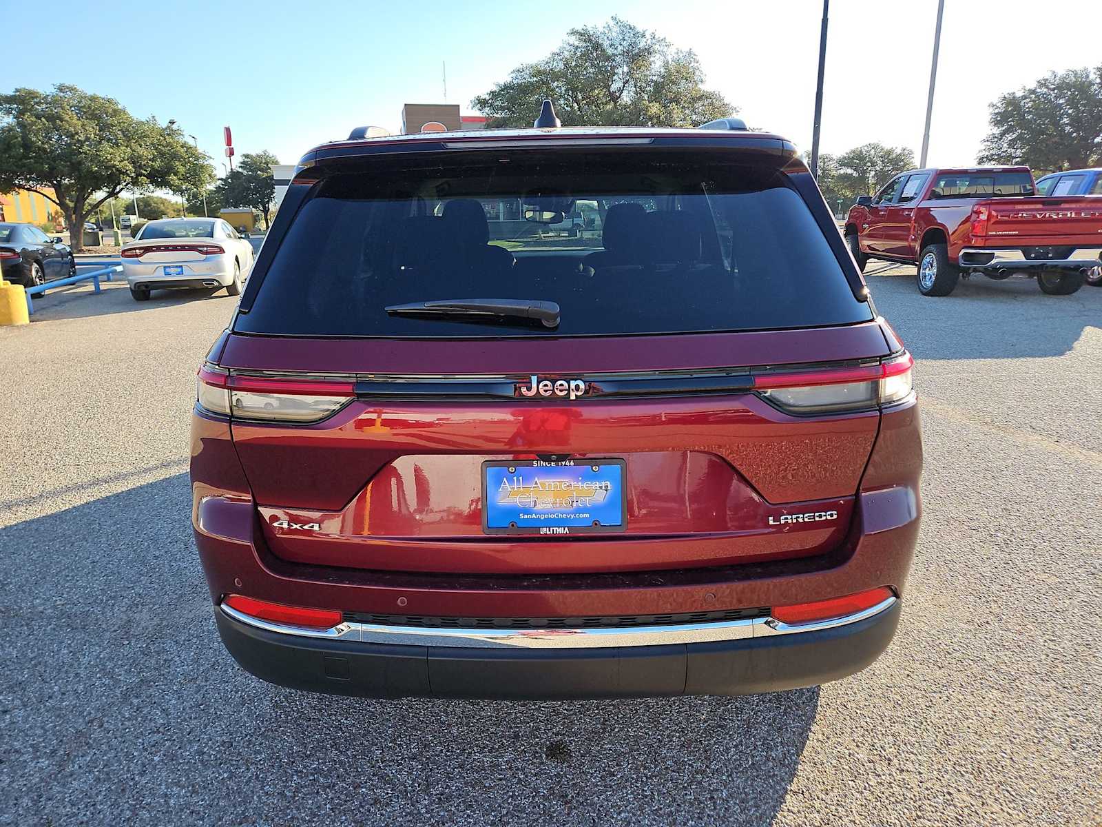 Thumbnail: 2023 Jeep Grand Cherokee - 7