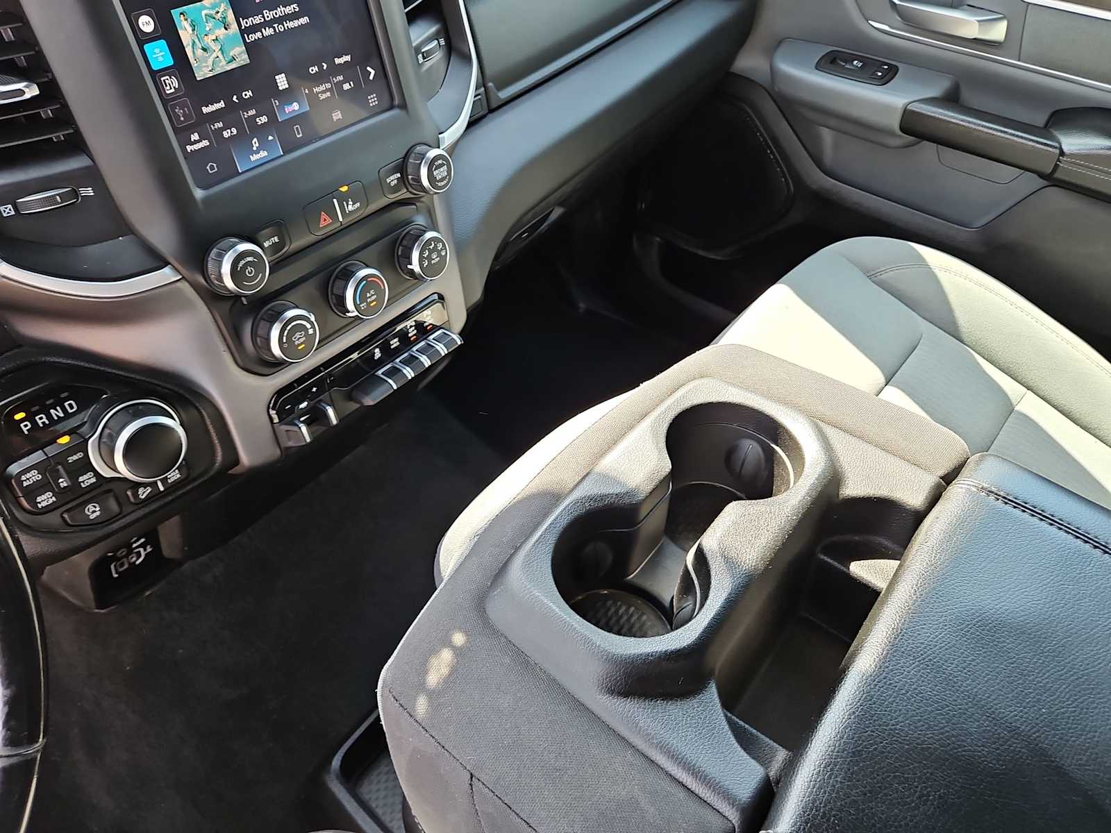 Thumbnail: 2022 RAM 1500 - 24