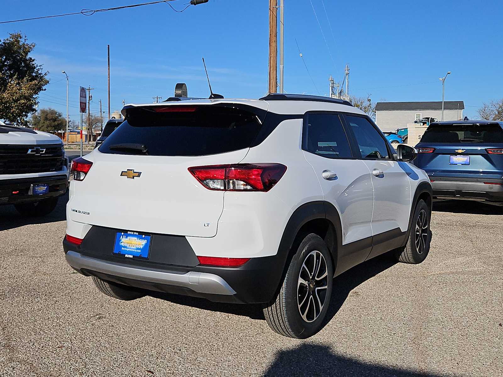 Thumbnail: 2026 Chevrolet TrailBlazer - 8