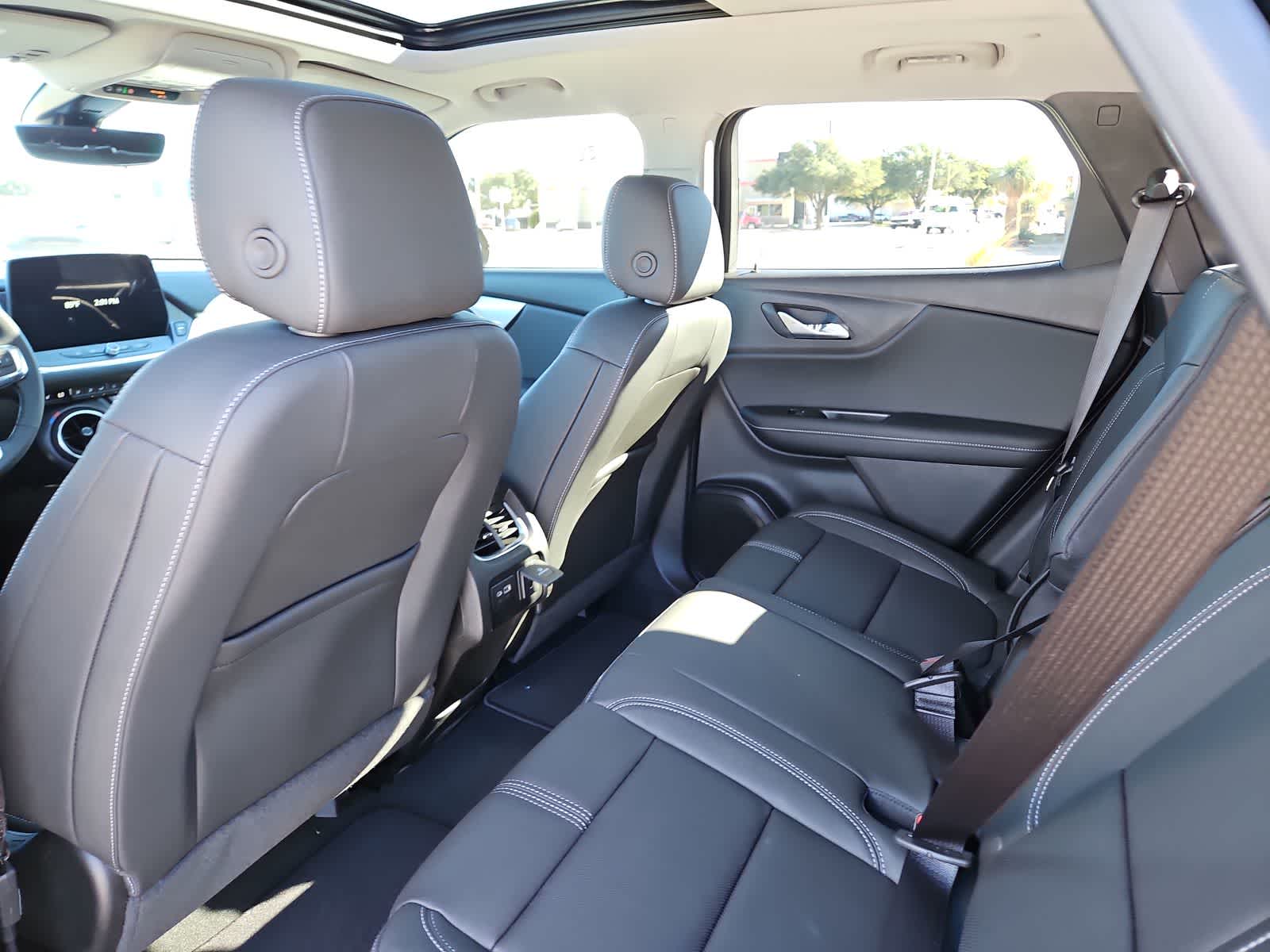 Thumbnail: 2024 Chevrolet Blazer - 20