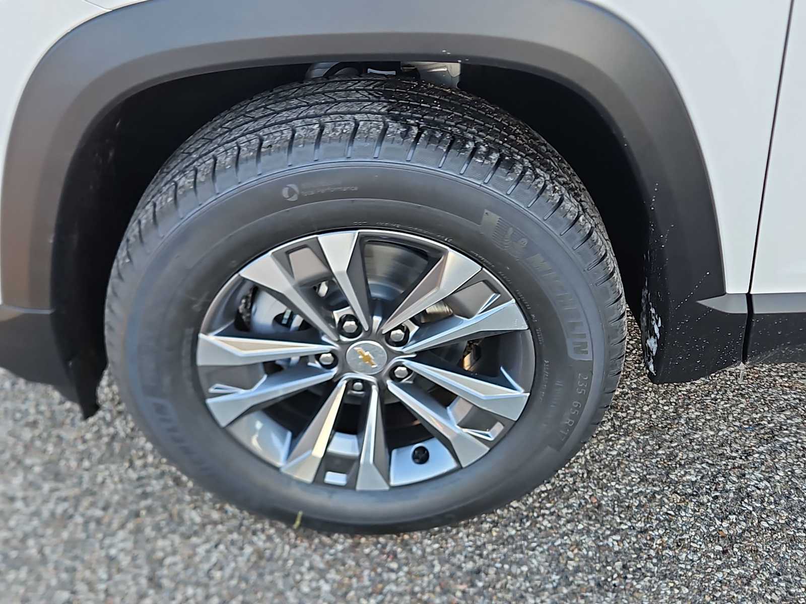 Thumbnail: 2026 Chevrolet Equinox - 12