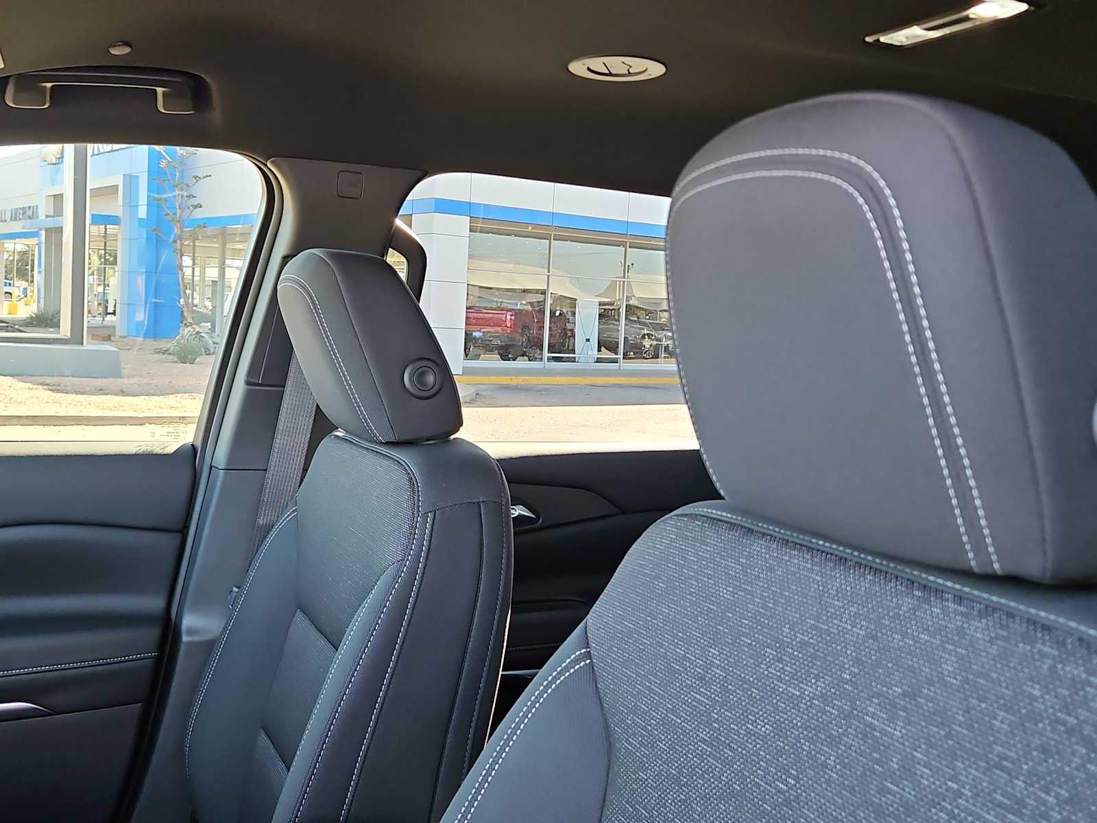 Thumbnail: 2026 Chevrolet Traverse - 16