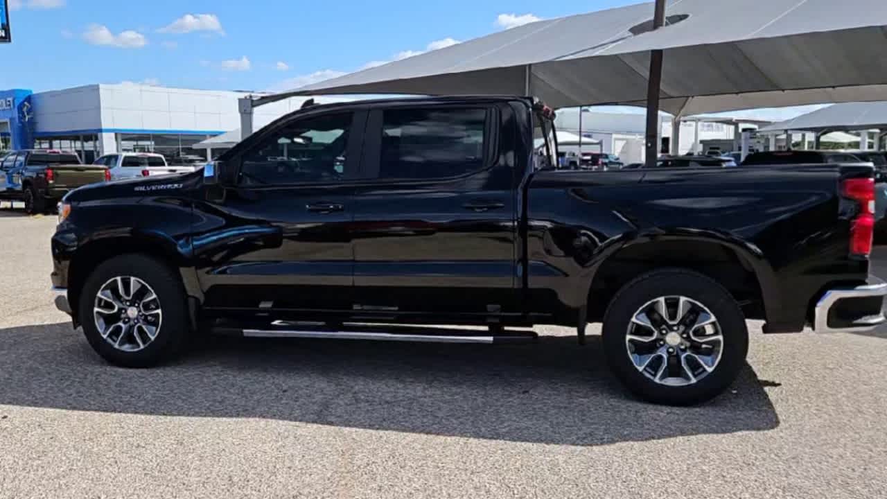 Thumbnail: 2026 Chevrolet Silverado 1500 - 5