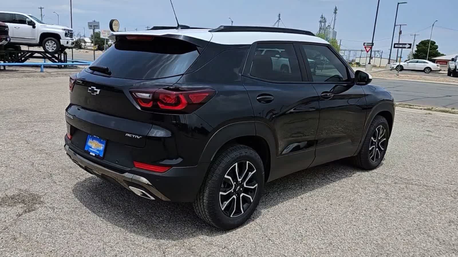 Thumbnail: 2024 Chevrolet TrailBlazer - 7