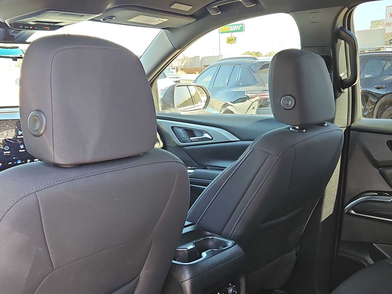 Thumbnail: 2026 Chevrolet Traverse - 16