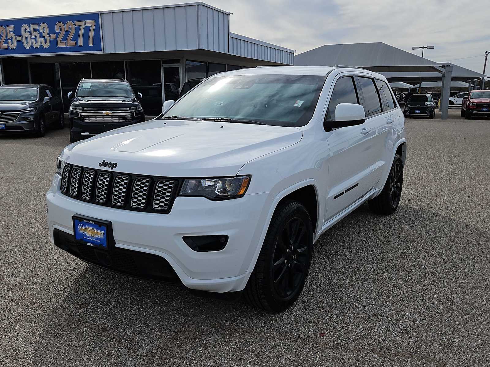Thumbnail: 2021 Jeep Grand Cherokee - 4