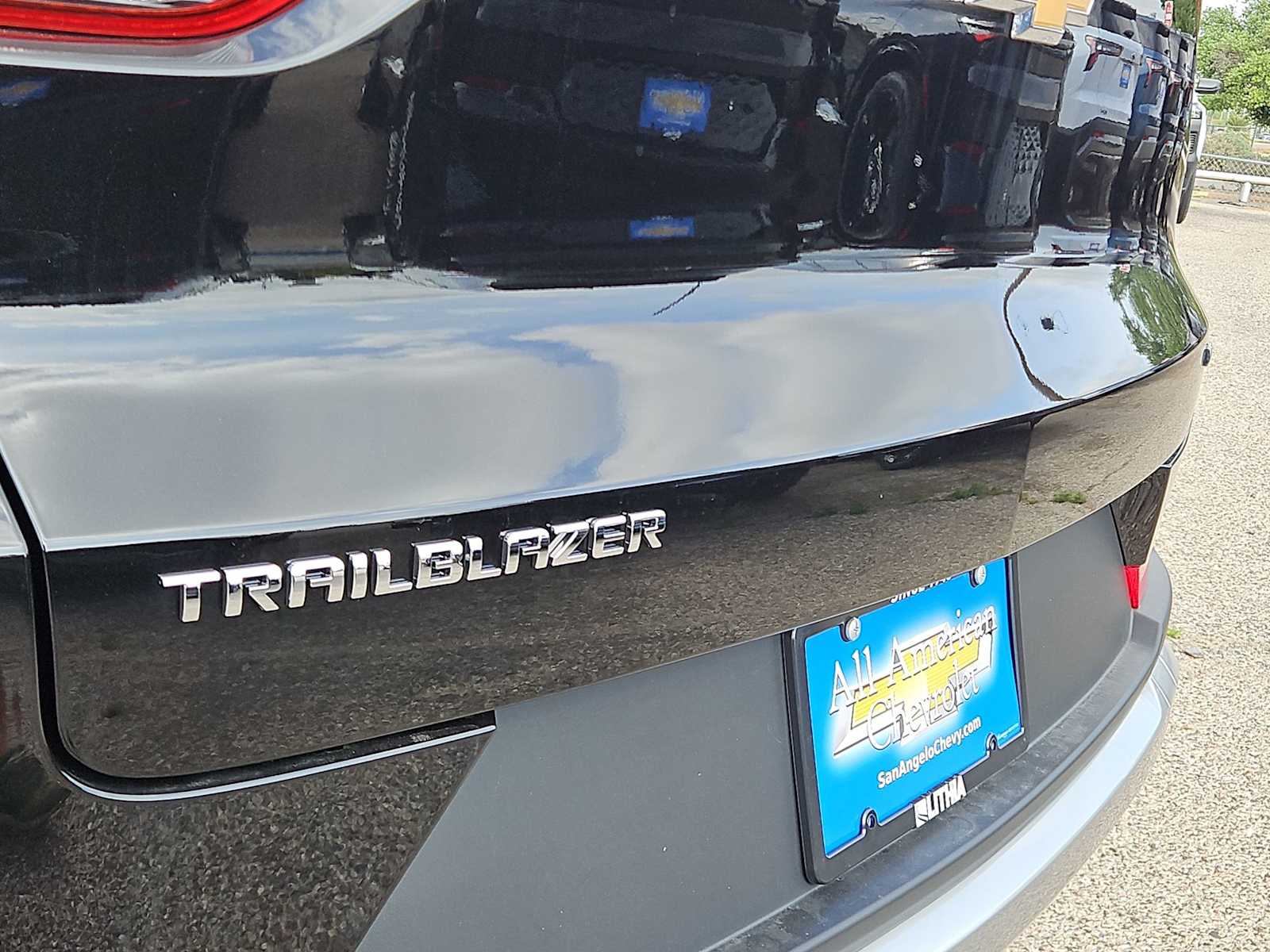 Thumbnail: 2026 Chevrolet TrailBlazer - 11