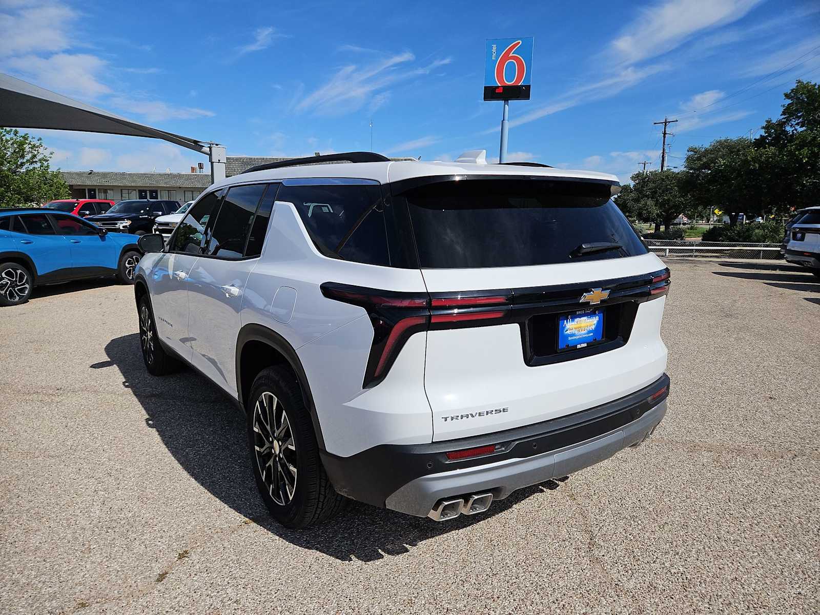 Thumbnail: 2026 Chevrolet Traverse - 6