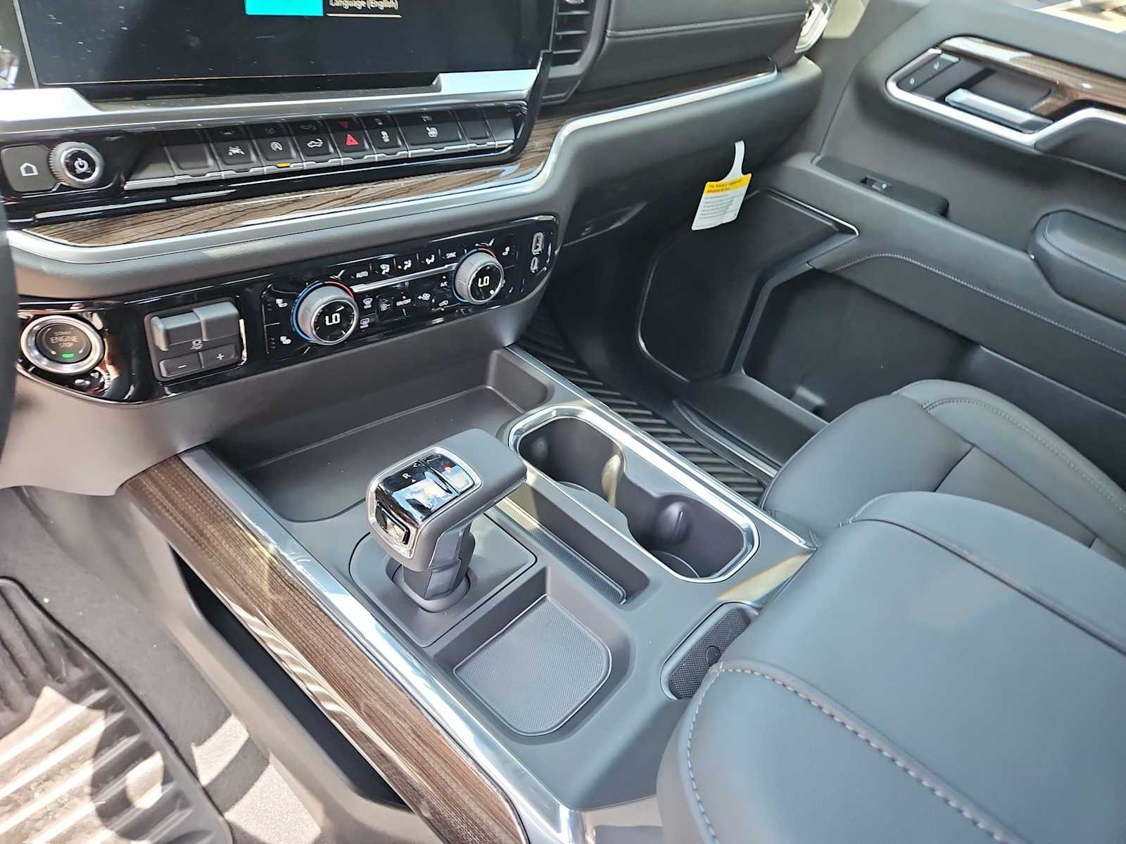 Thumbnail: 2026 Chevrolet Silverado 1500 - 20