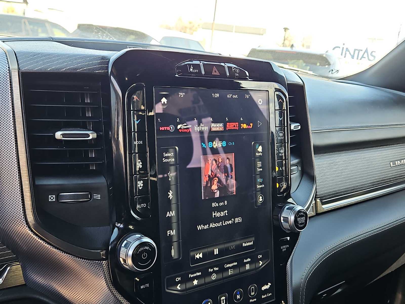 Thumbnail: 2020 RAM 1500 - 21