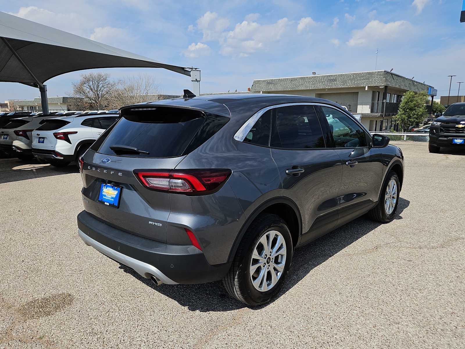 Thumbnail: 2024 Ford Escape - 8