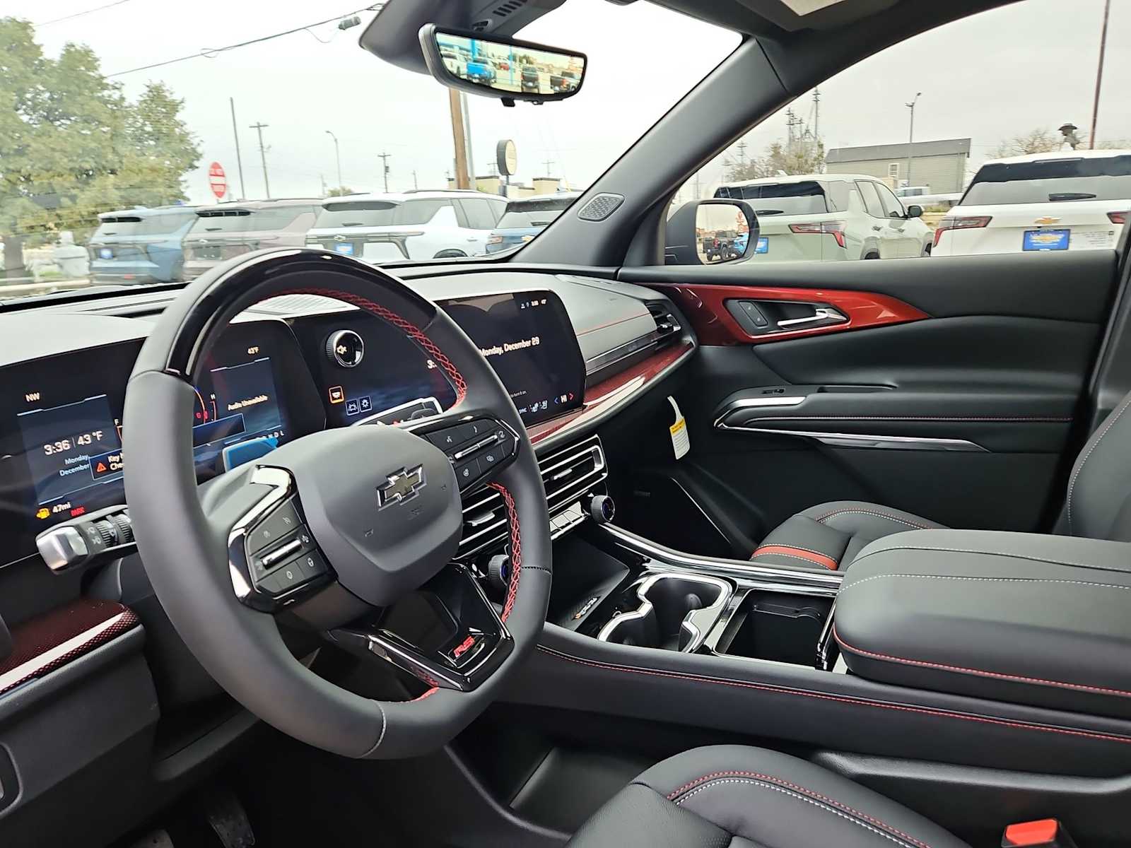 Thumbnail: 2026 Chevrolet Traverse - 10