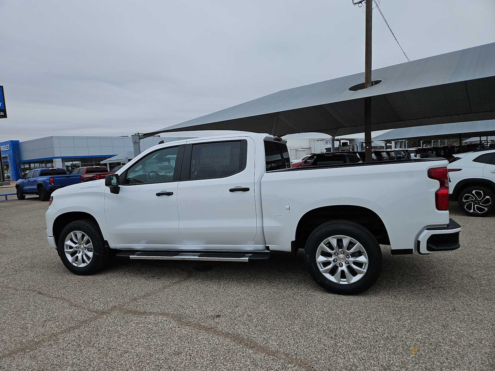 Thumbnail: 2026 Chevrolet Silverado 1500 - 5