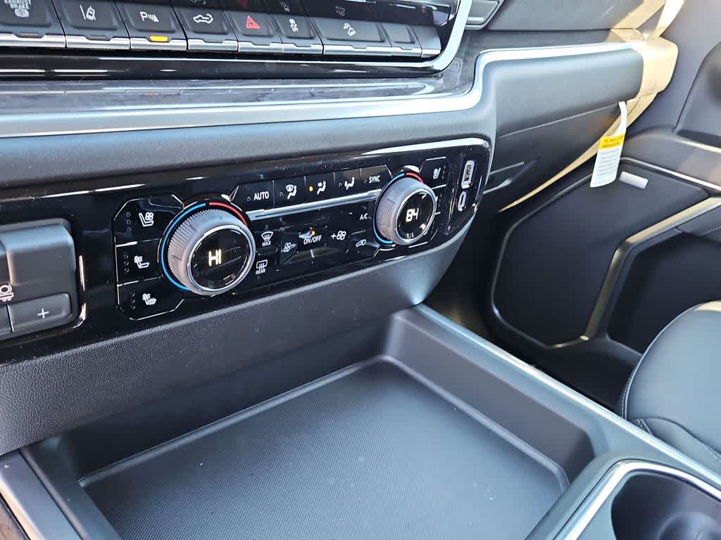 Thumbnail: 2026 Chevrolet Silverado 2500 - 20