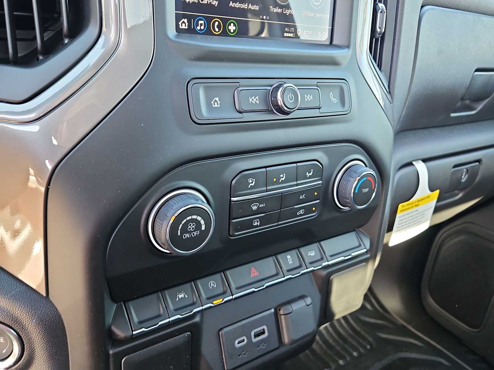 Thumbnail: 2026 Chevrolet Silverado 1500 - 19
