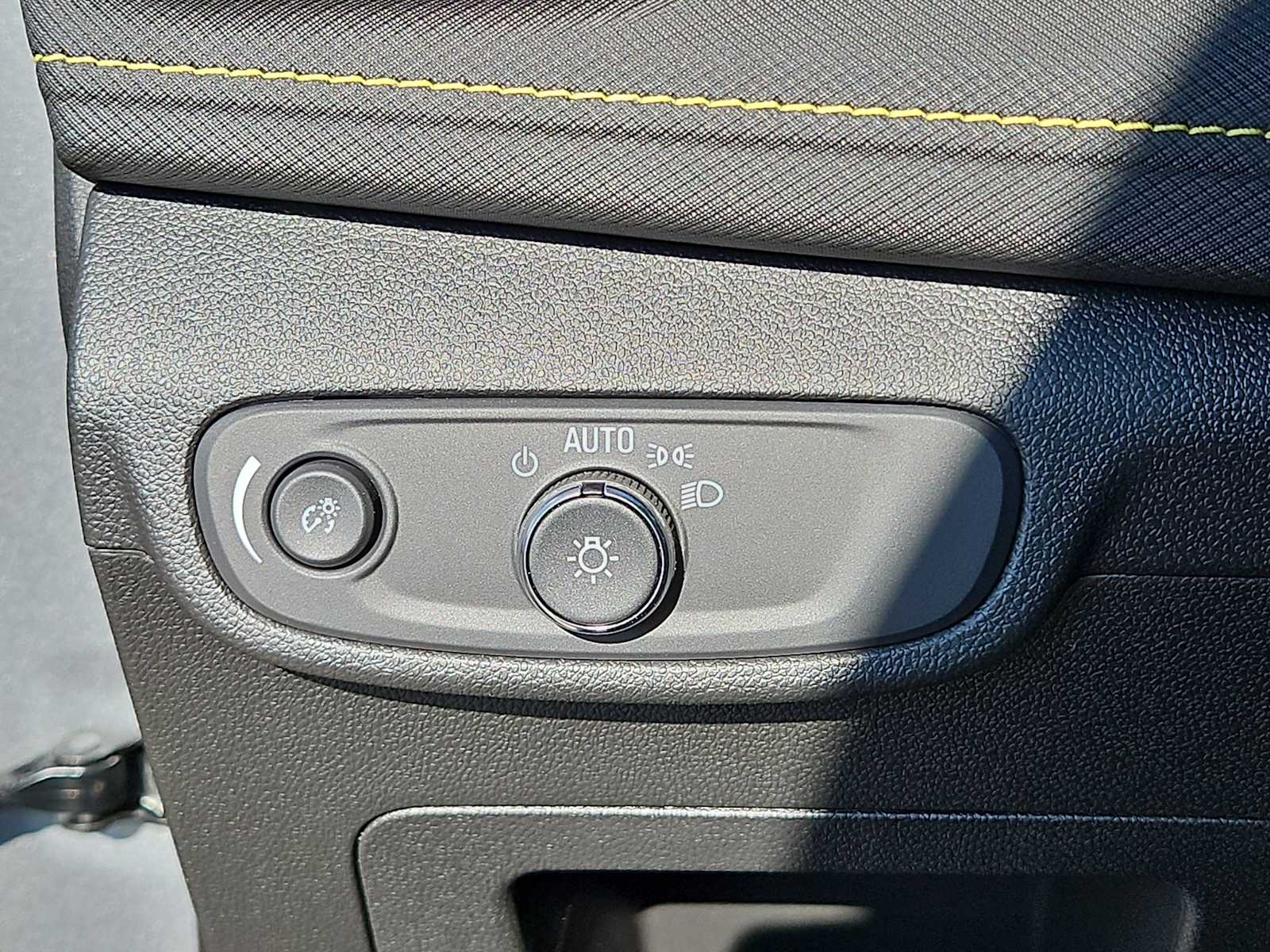 Thumbnail: 2026 Chevrolet TrailBlazer - 25