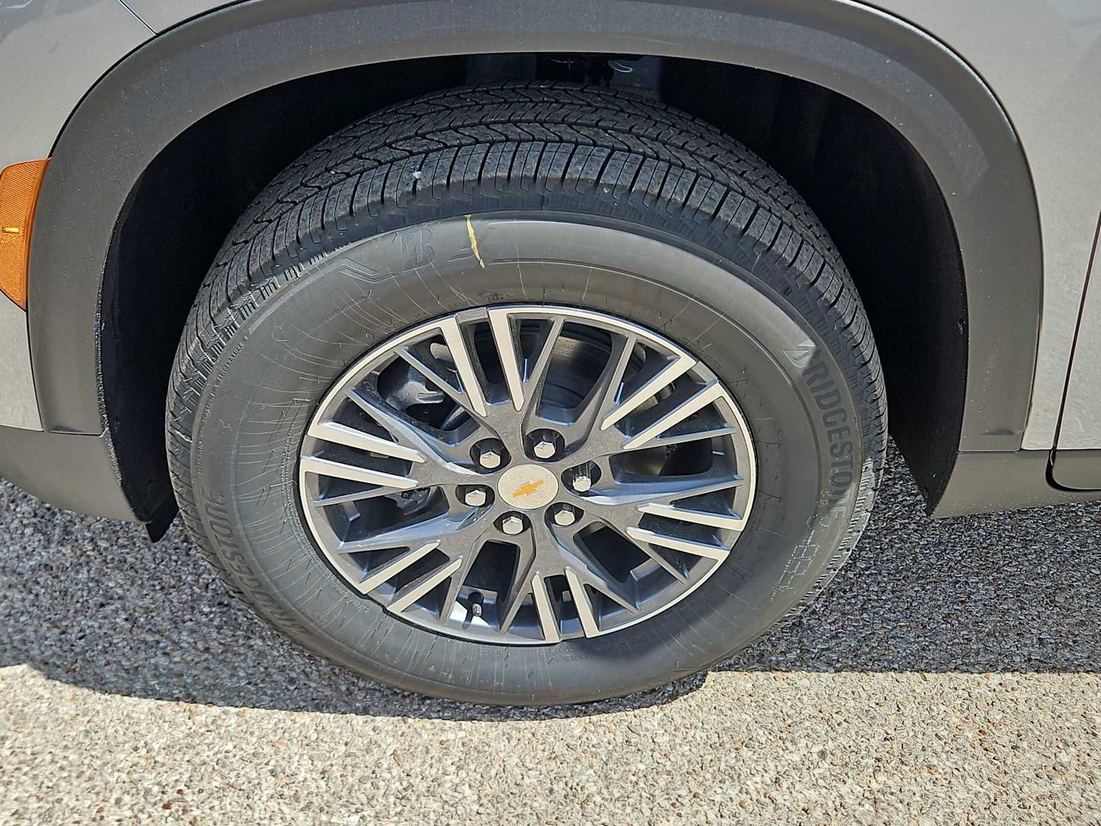 Thumbnail: 2026 Chevrolet Traverse - 12