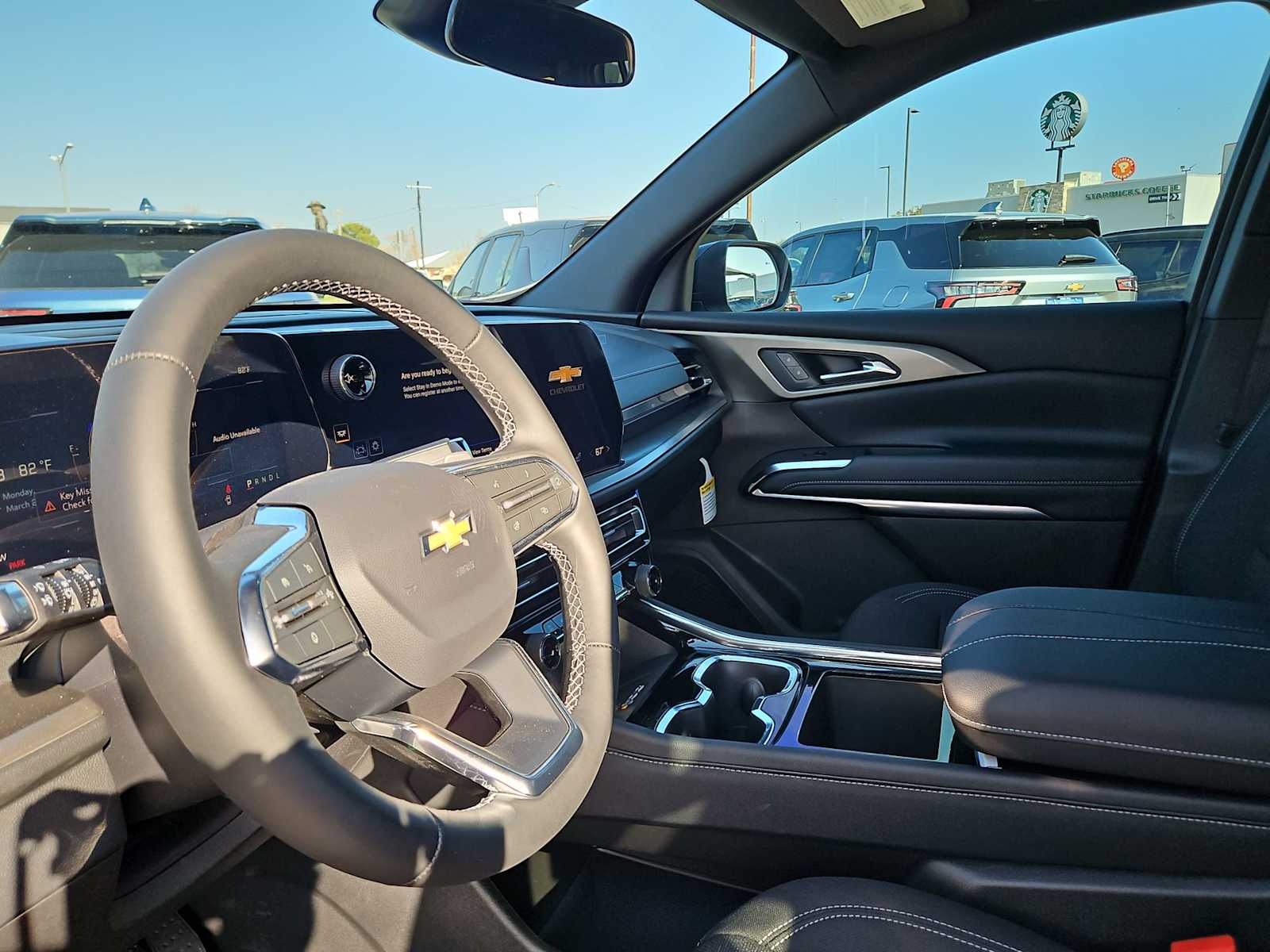 Thumbnail: 2026 Chevrolet Traverse - 10