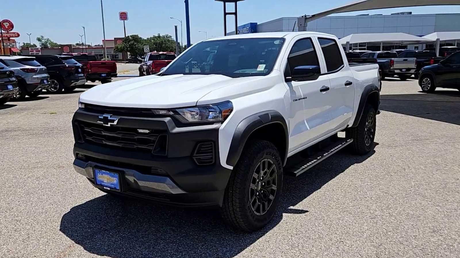 Thumbnail: 2026 Chevrolet Colorado - 3