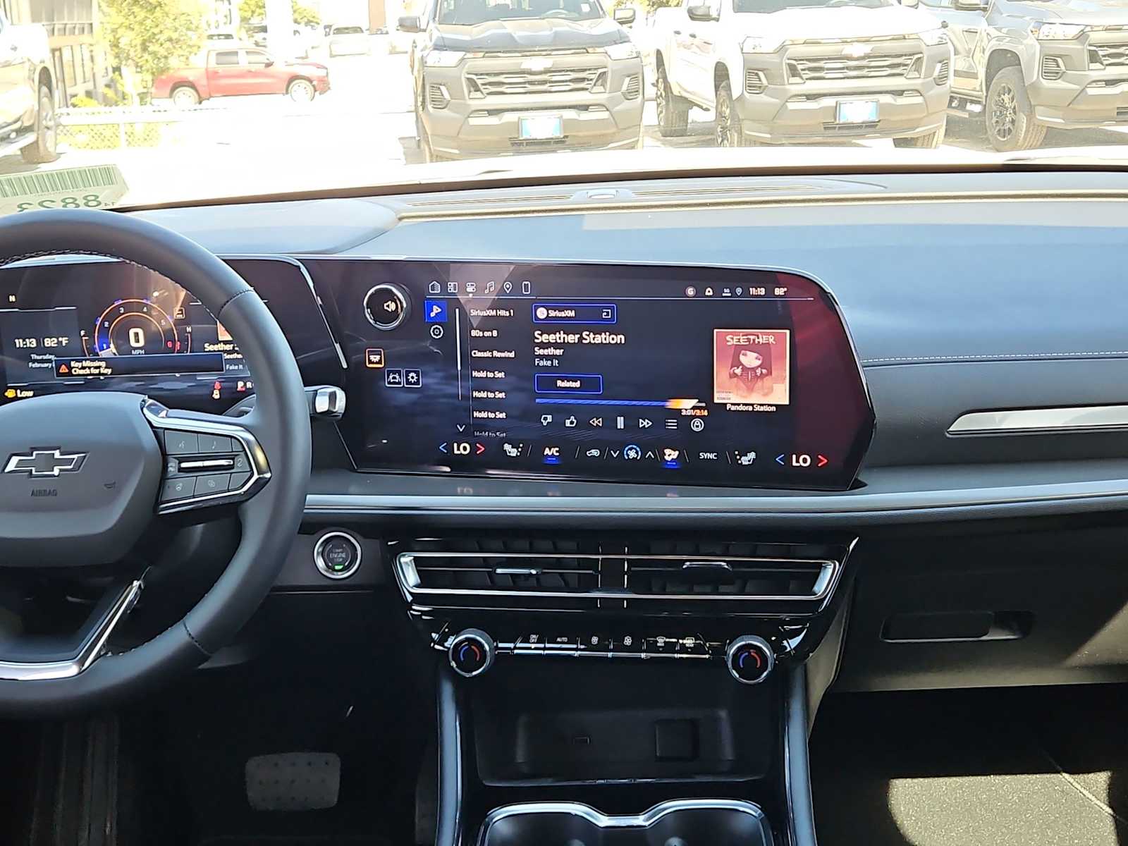 Thumbnail: 2026 Chevrolet Traverse - 14