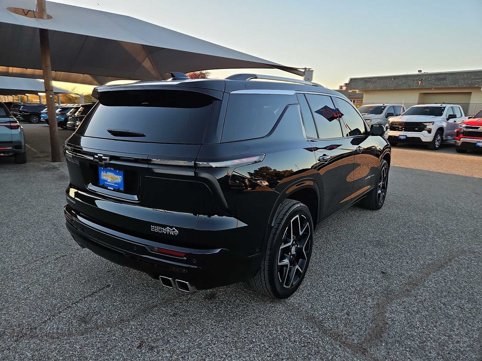 Thumbnail: 2025 Chevrolet Traverse - 8