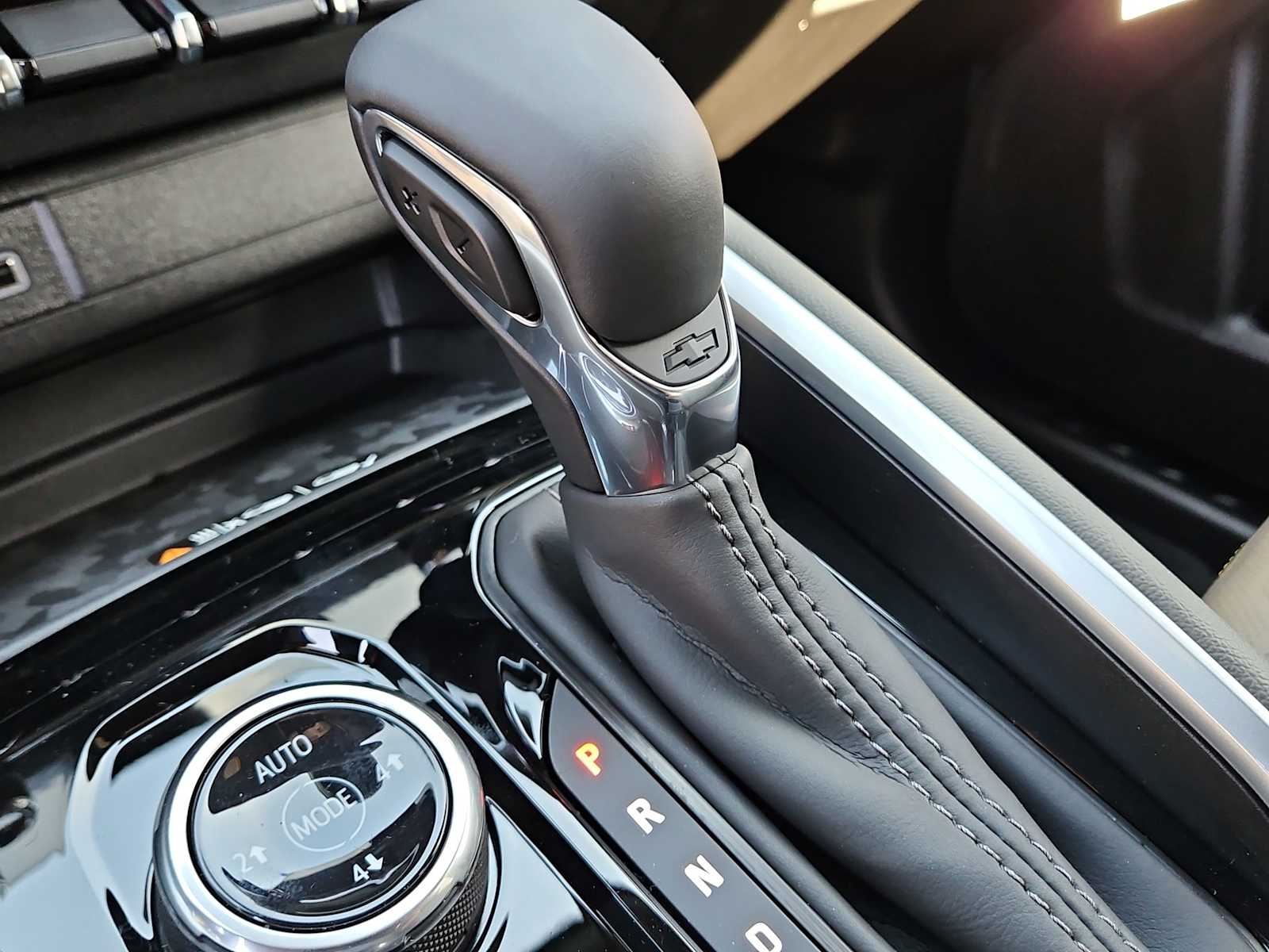 Thumbnail: 2026 Chevrolet Colorado - 21