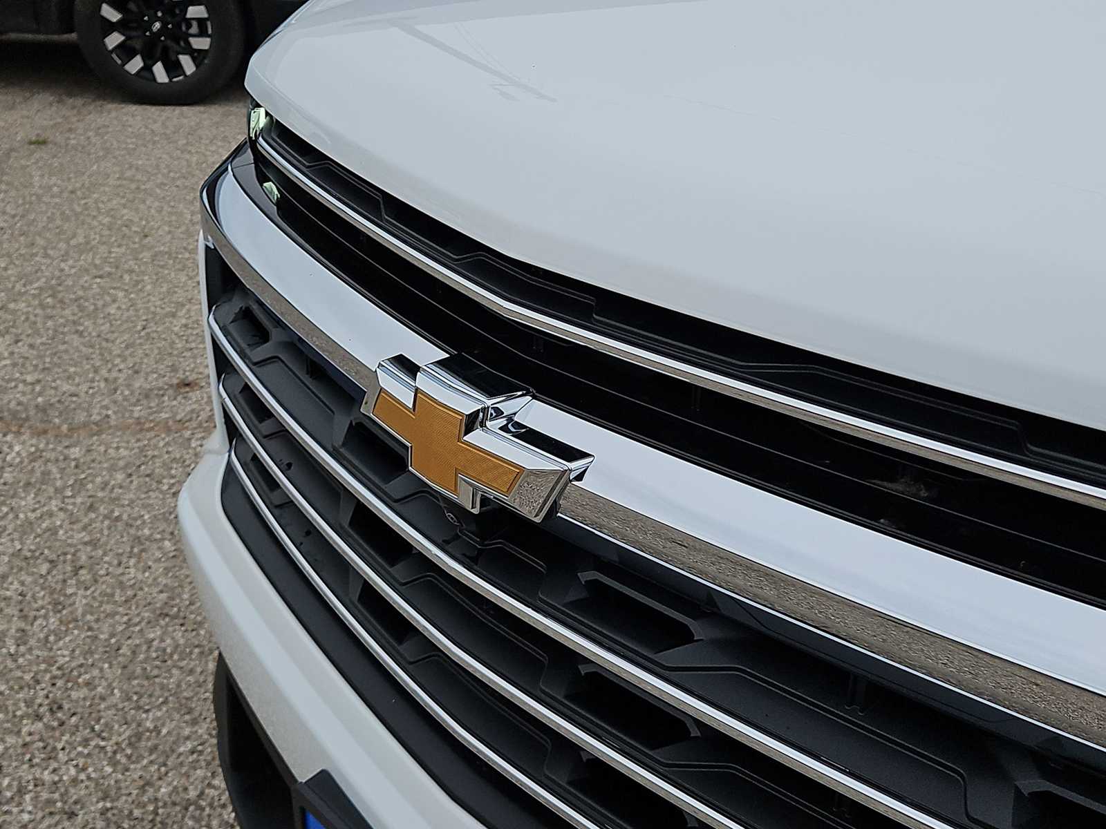 Thumbnail: 2026 Chevrolet Traverse - 13