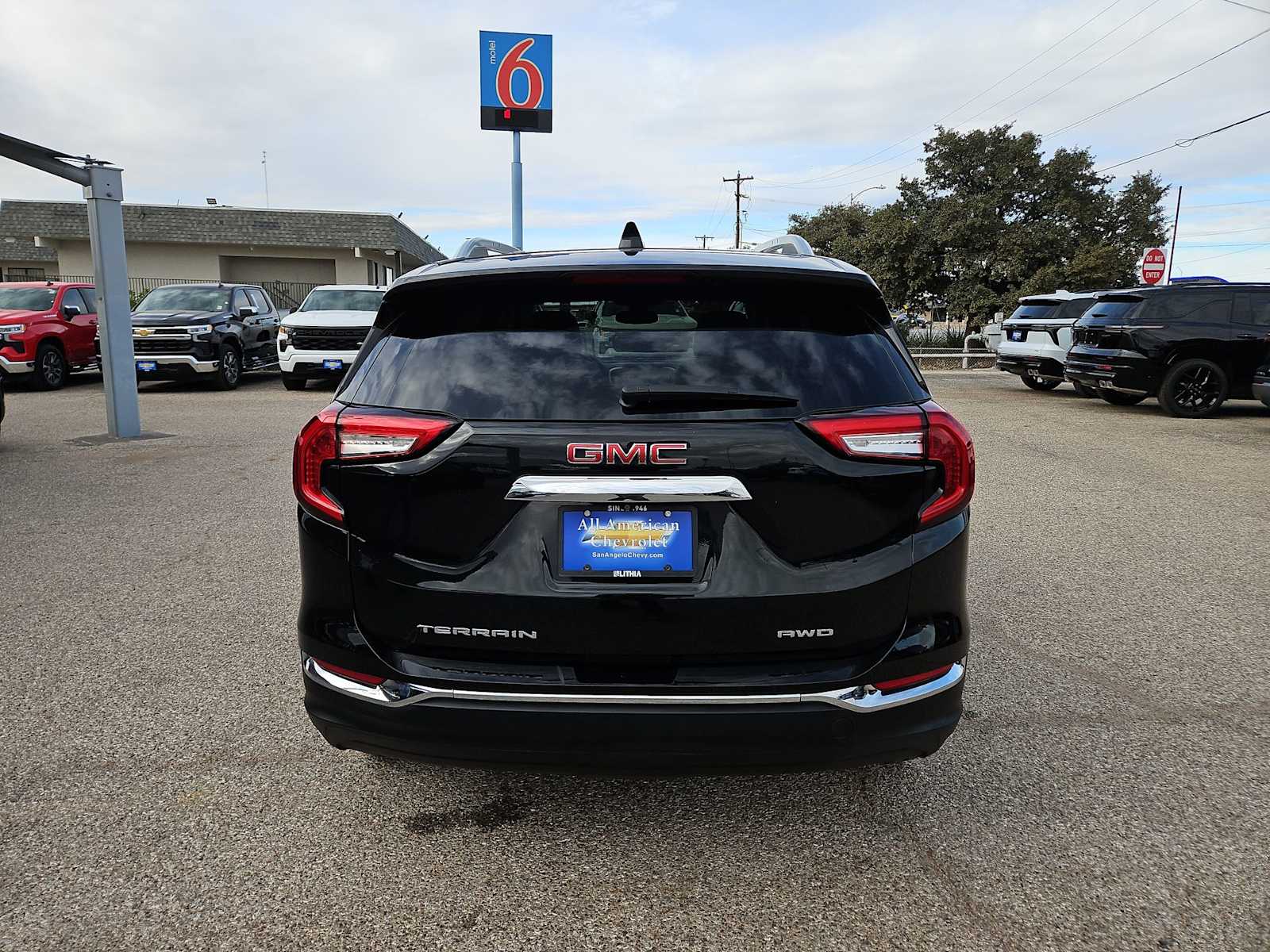 Thumbnail: 2024 GMC Terrain - 7