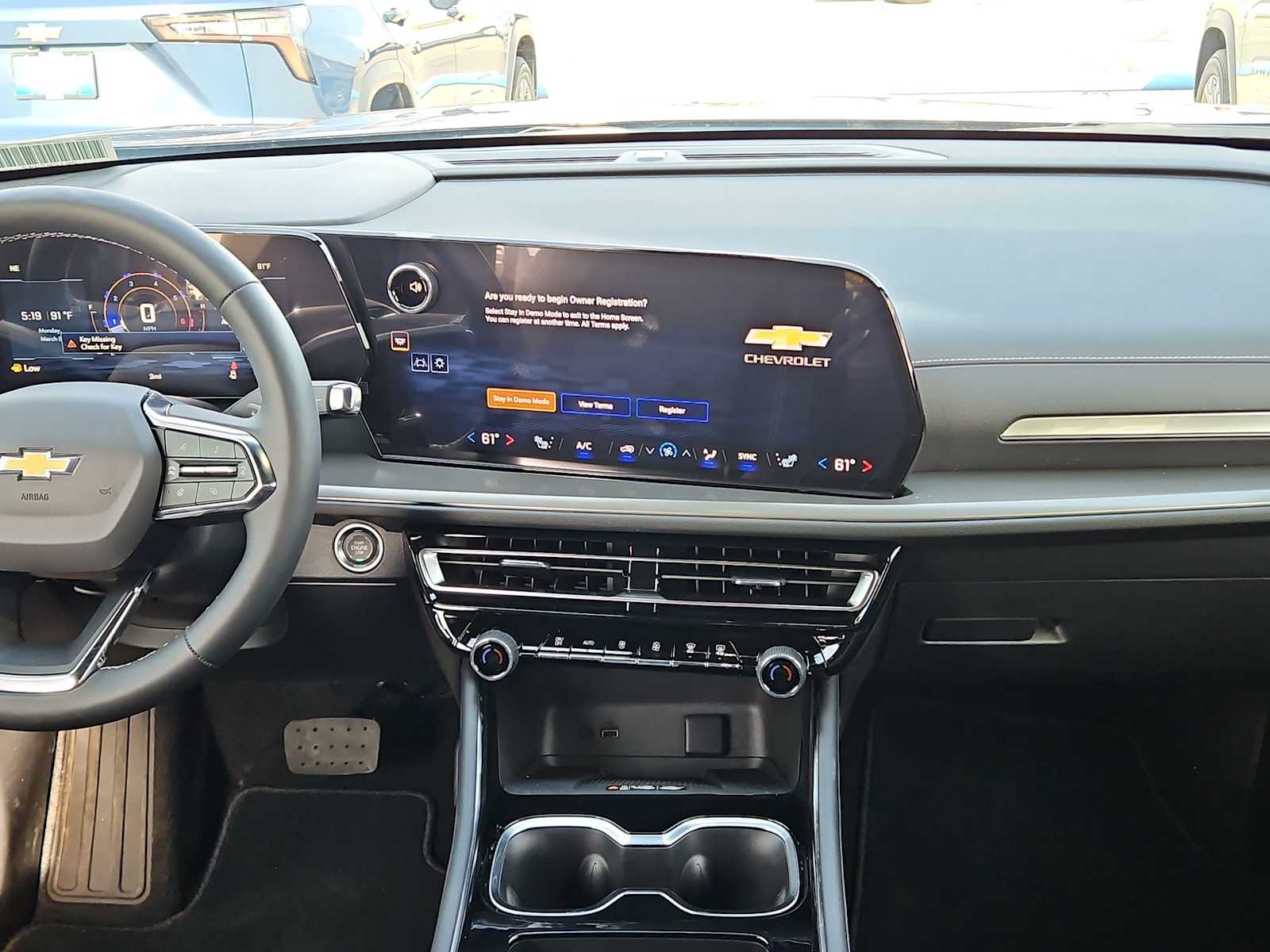 Thumbnail: 2026 Chevrolet Traverse - 14