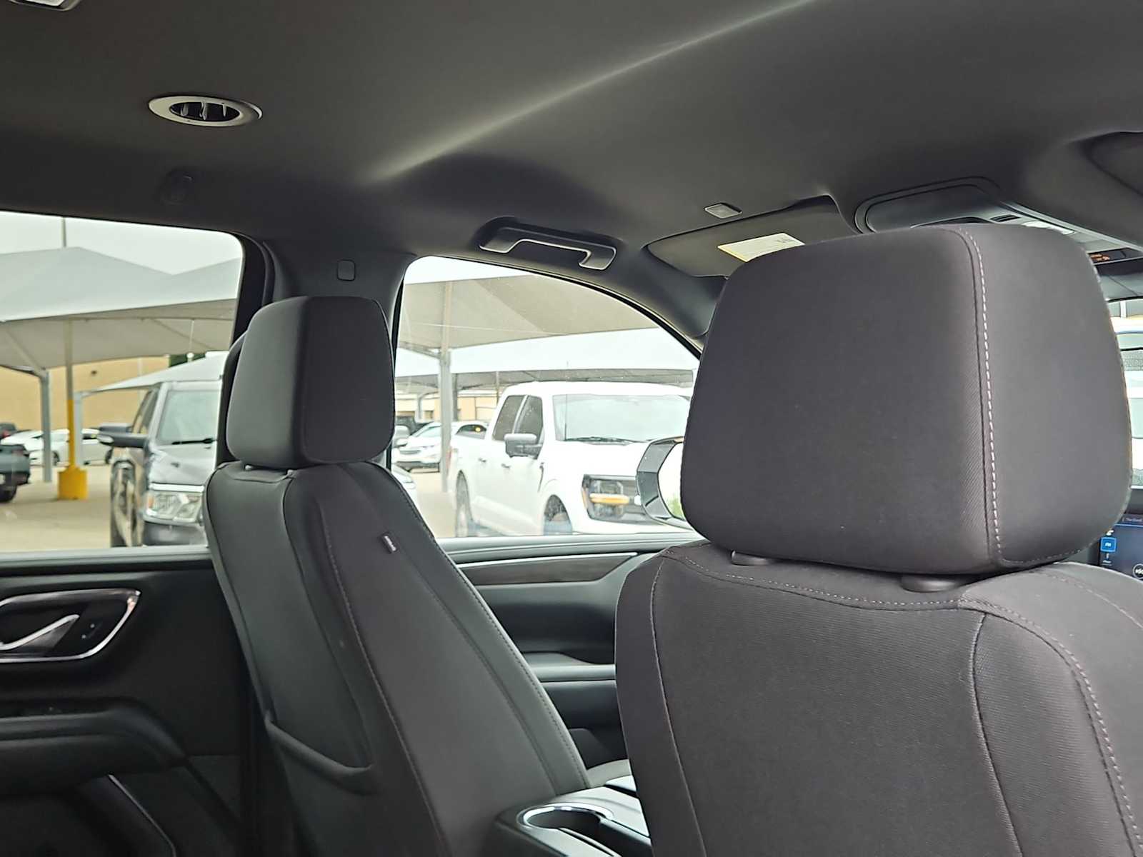 Thumbnail: 2023 Chevrolet Tahoe - 17