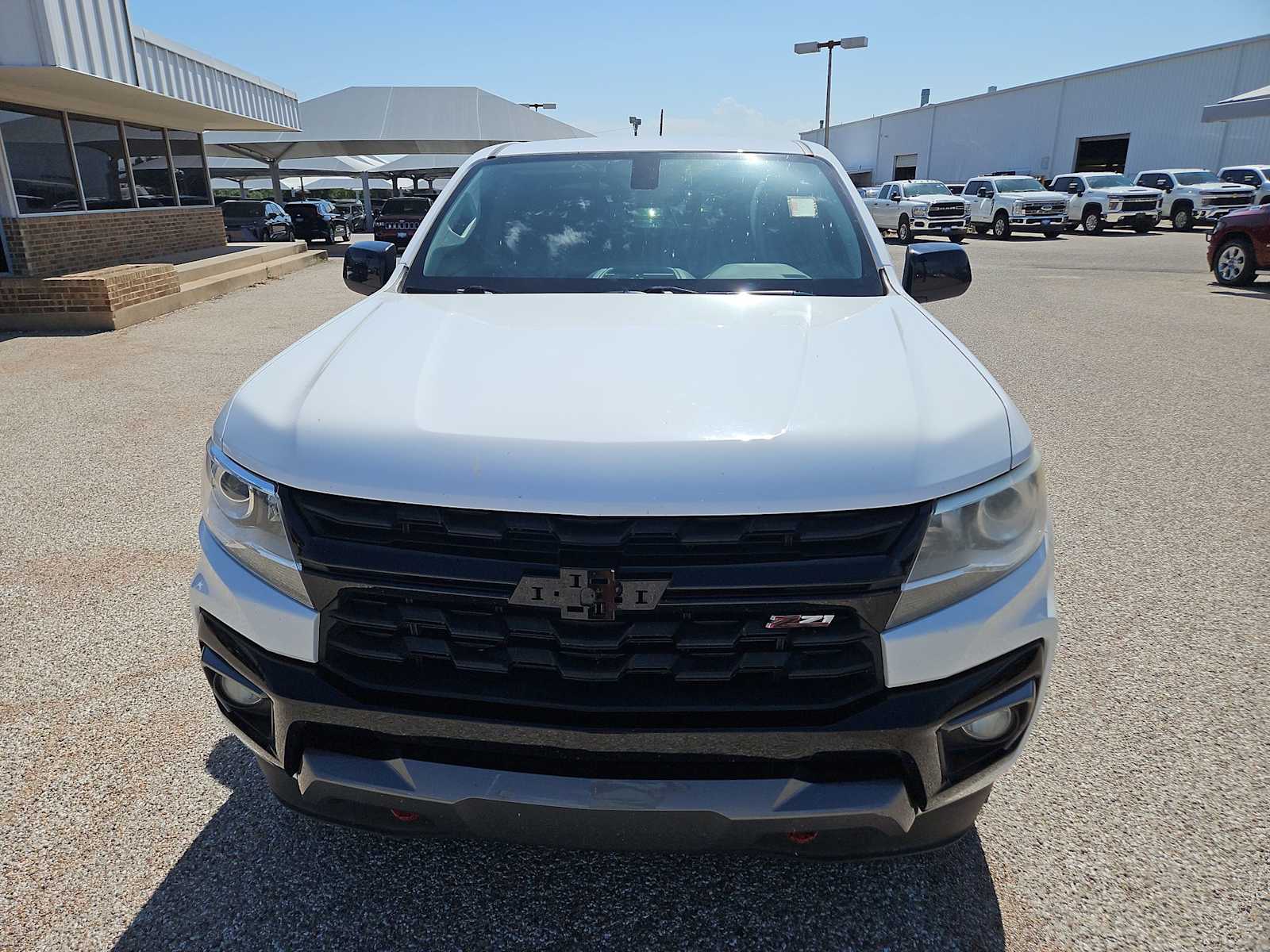 Thumbnail: 2022 Chevrolet Colorado - 6