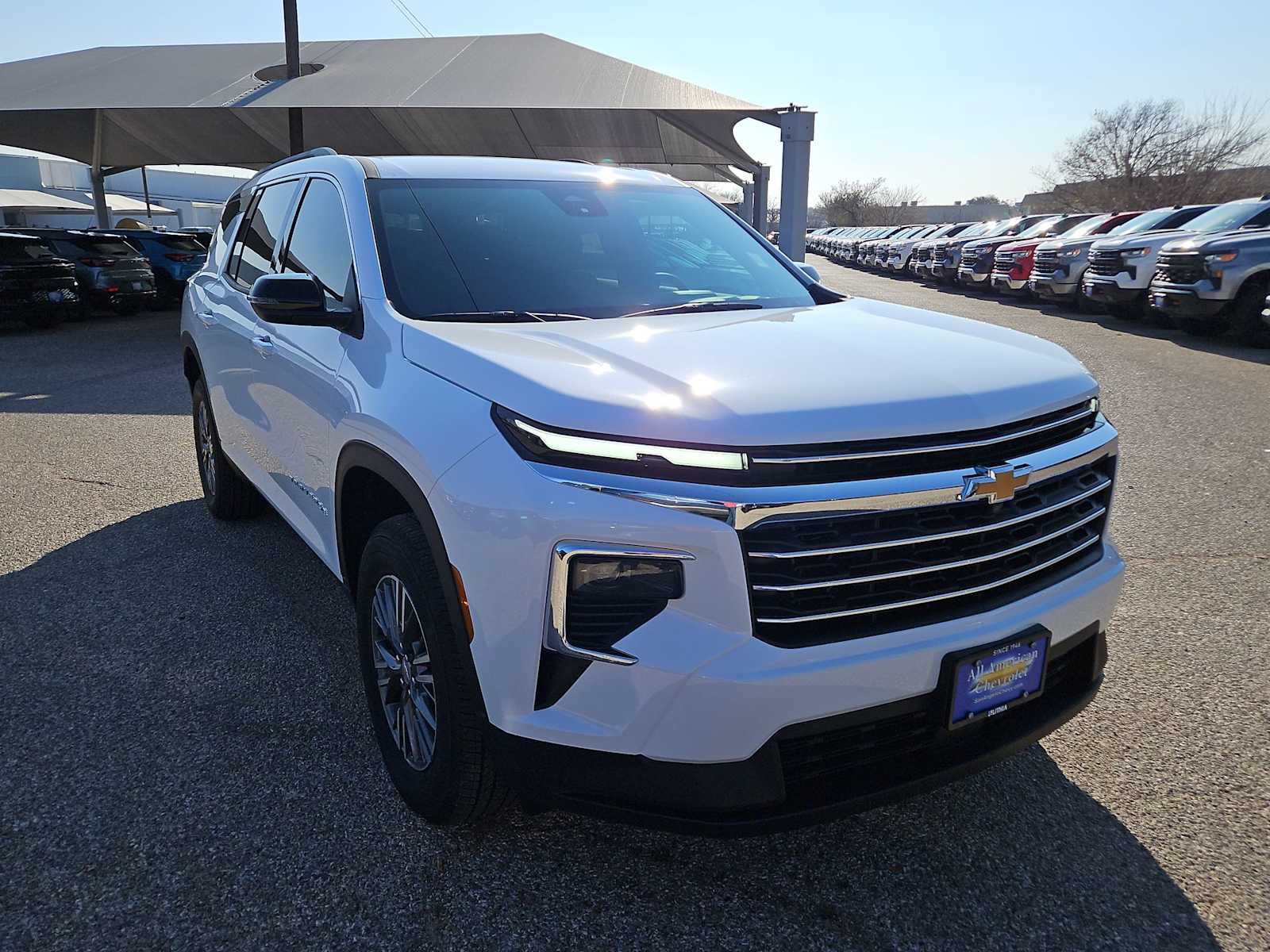 Thumbnail: 2026 Chevrolet Traverse - 2