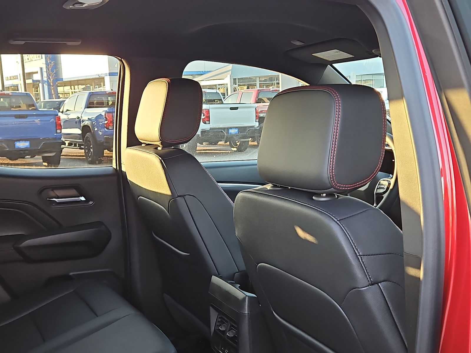 Thumbnail: 2026 Chevrolet Colorado - 16