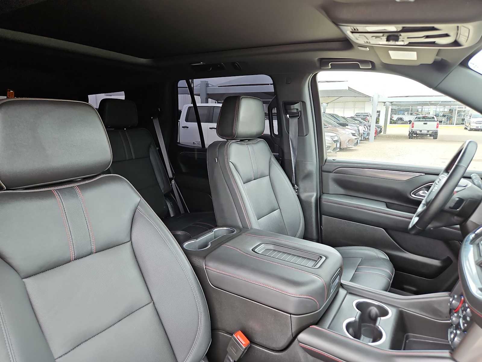 Thumbnail: 2023 Chevrolet Tahoe - 21