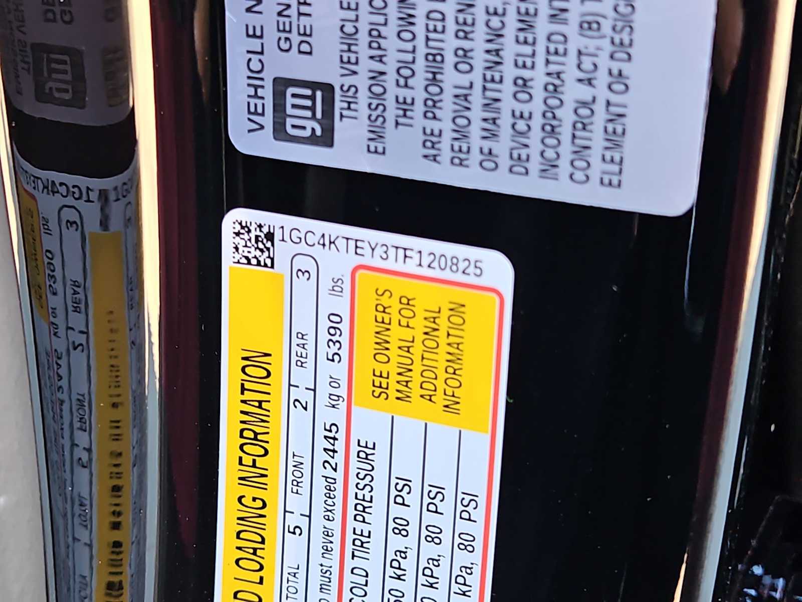 Thumbnail: 2026 Chevrolet Silverado 3500 - 25