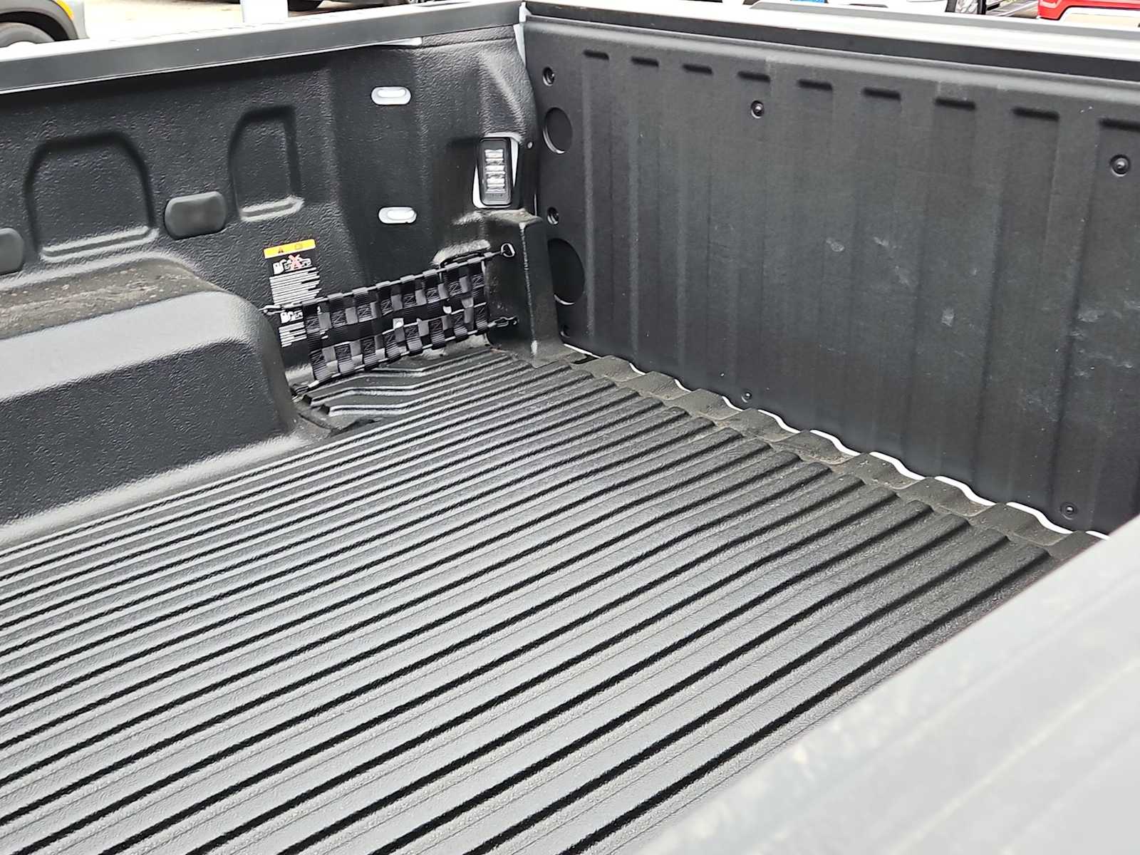 Thumbnail: 2026 Chevrolet Silverado 1500 - 23