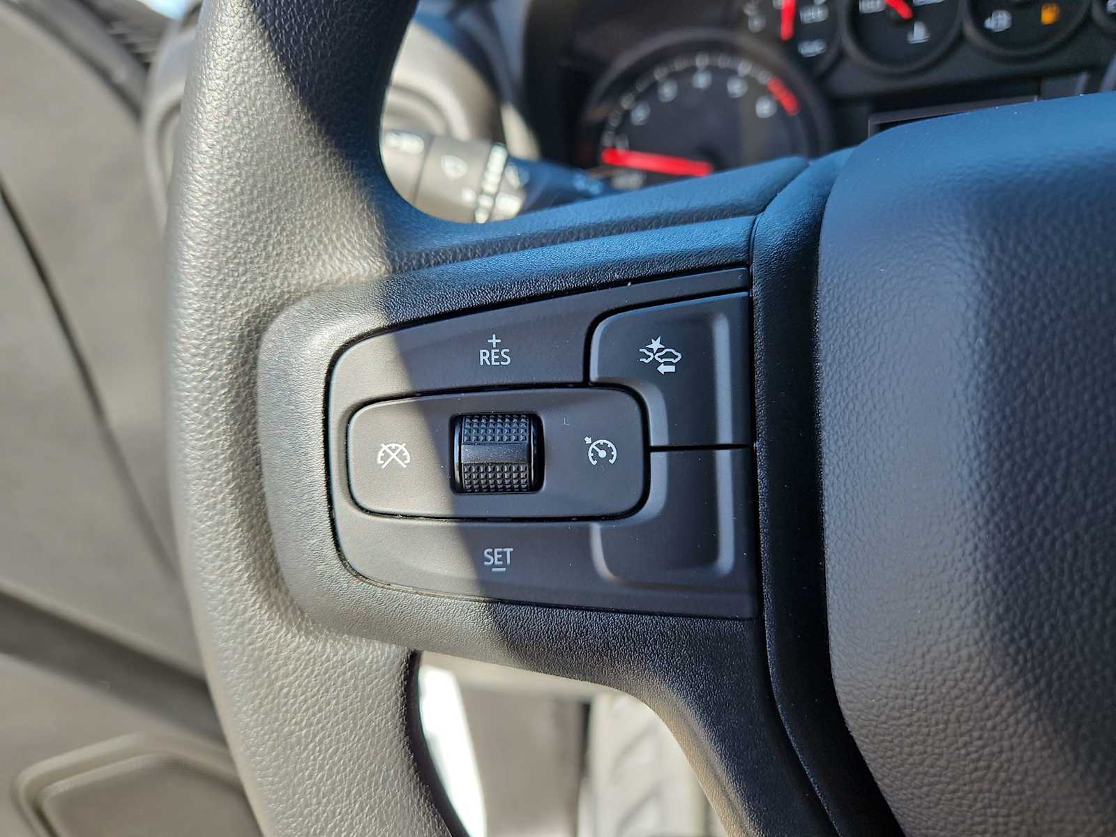 Thumbnail: 2025 Chevrolet Silverado 1500 - 19