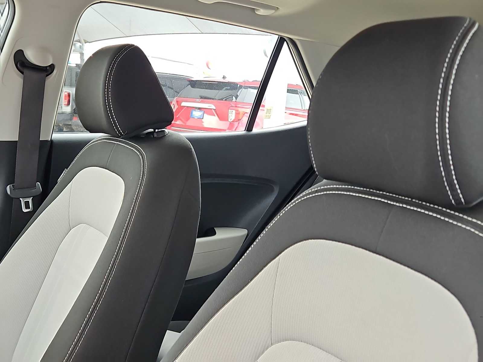 Thumbnail: 2025 Hyundai Venue - 15