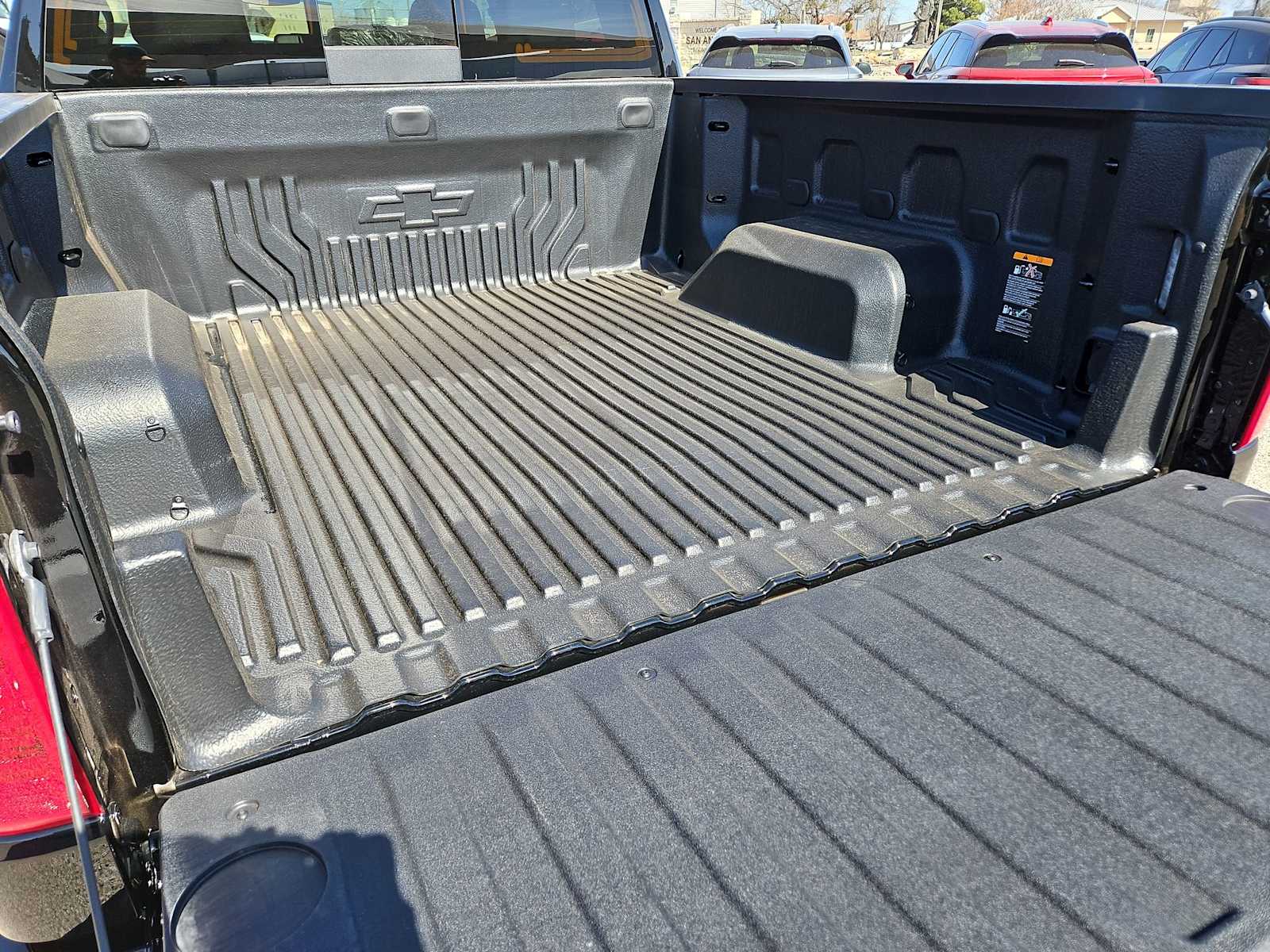 Thumbnail: 2025 Chevrolet Silverado 1500 - 19