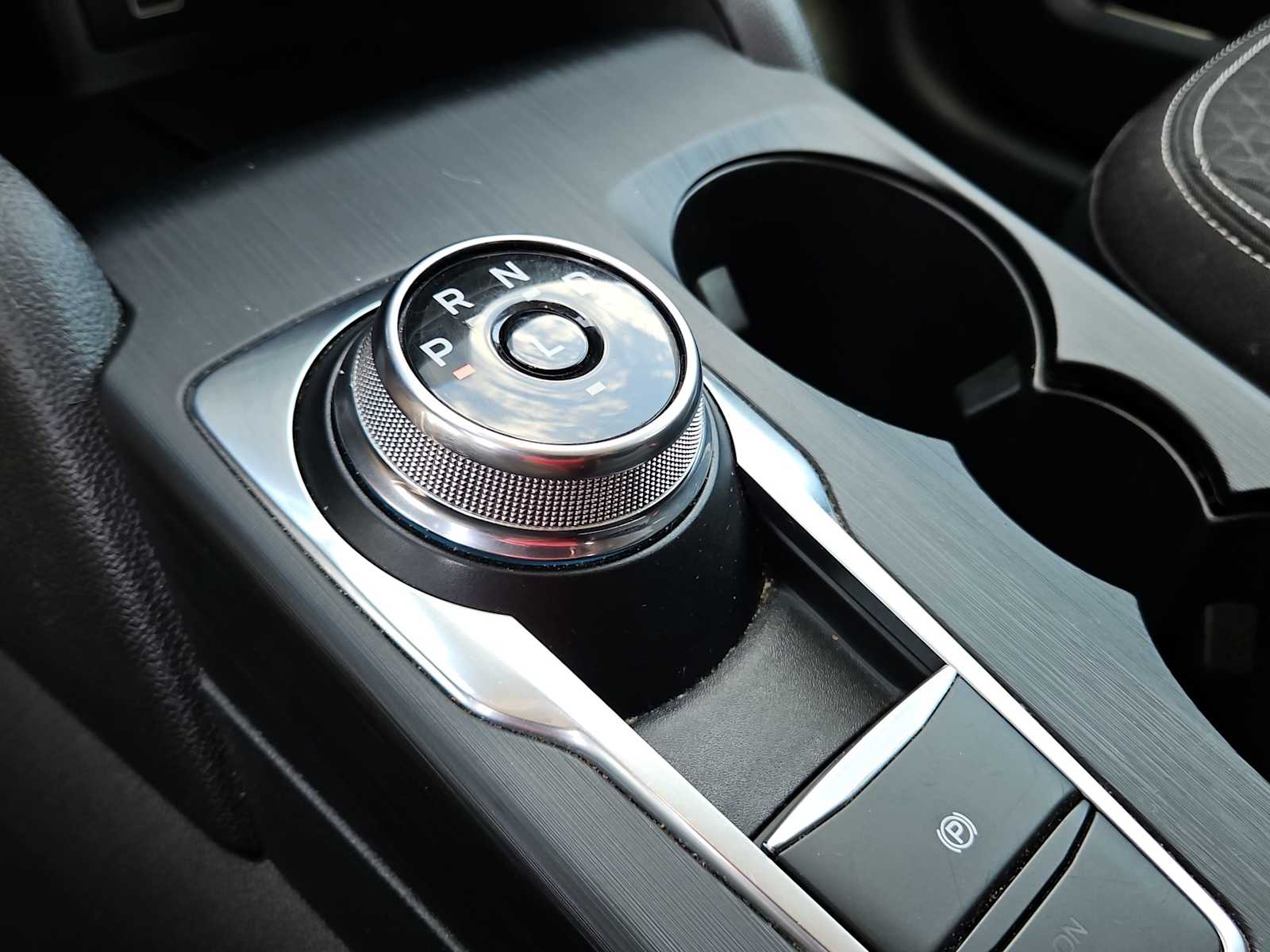 Thumbnail: 2024 Ford Escape - 21