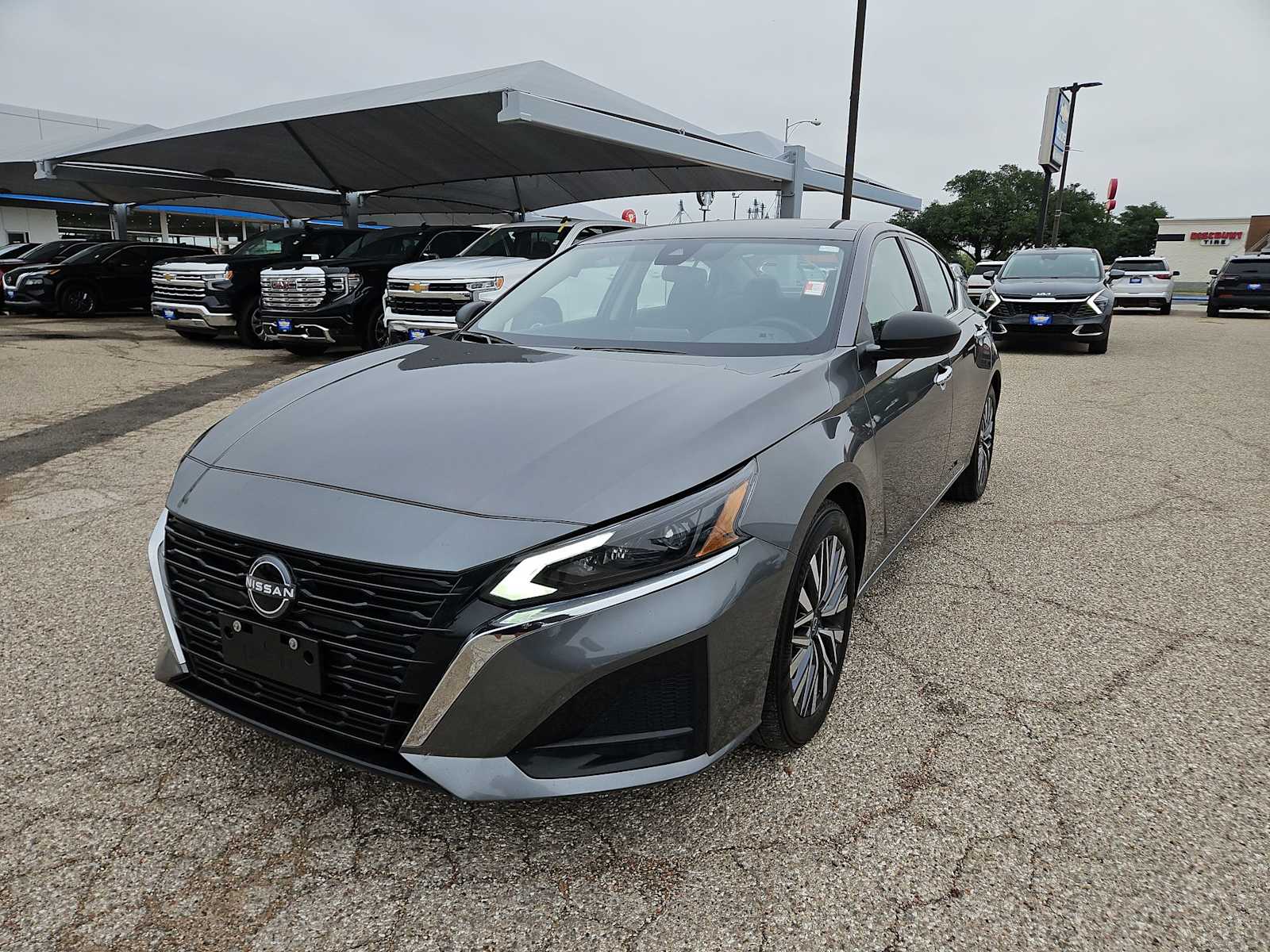 Thumbnail: 2025 Nissan Altima - 4