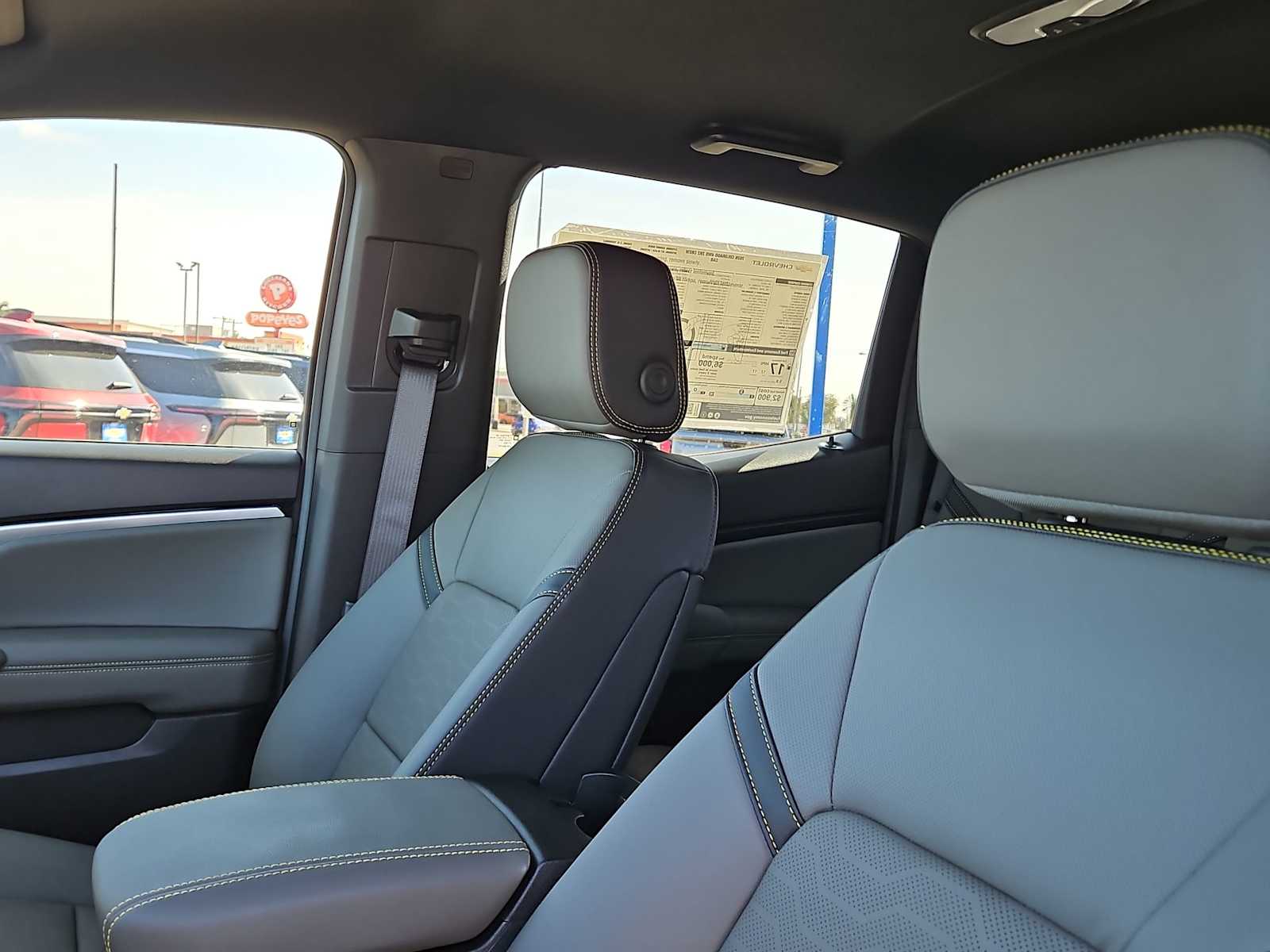 Thumbnail: 2026 Chevrolet Colorado - 17