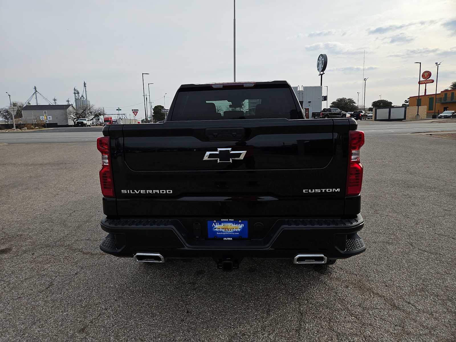 Thumbnail: 2026 Chevrolet Silverado 1500 - 7